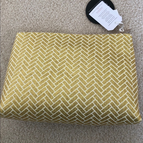 ❄️❄️Gold Glitter makeup/ travel Bag - Picture 5 of 7